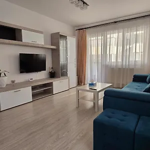 Apartament House Berceni, Bucureşti