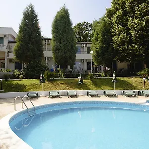 *** Hotel Zdravets - Free Parking Bulgaria